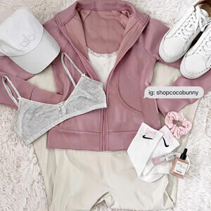 alo yoga zip up lined jacket